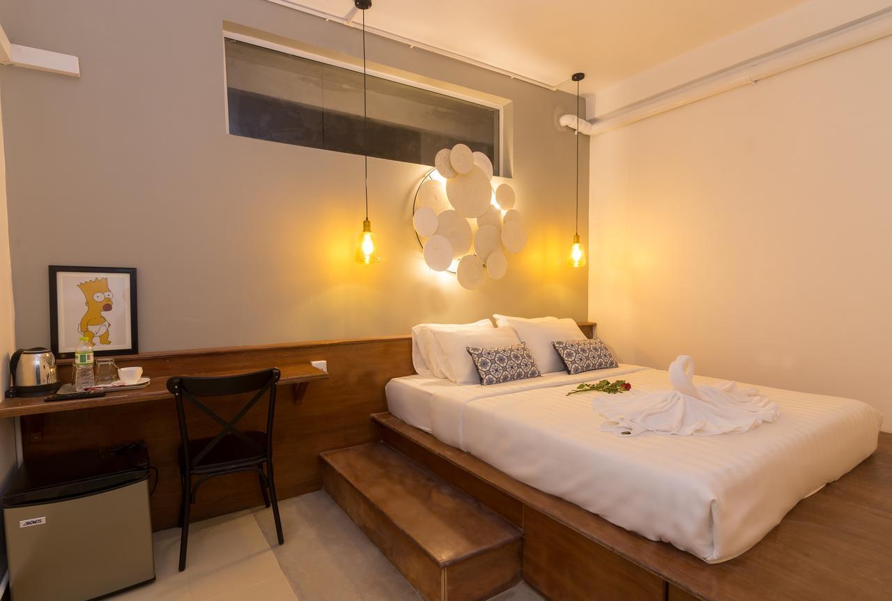 Oops Hostel Сиемрип Экстерьер фото